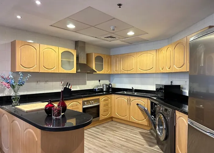 La Buena Vida Holiday Homes - Exquisite Spacious Luxe 1Br Apt , Full Marina View, Kitchen, 5 Min To Beach, Jbr And Marina