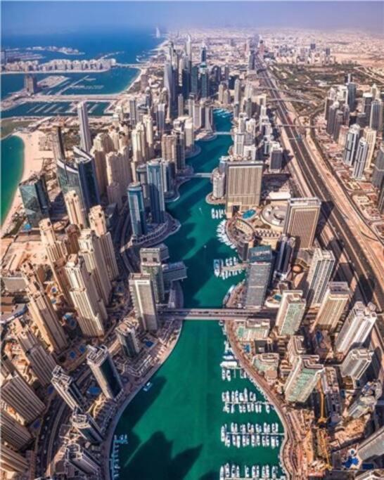 La Buena Vida Homes - Exquisite Spacious Luxe 1br , Full Marina View, Kitchen, 5 Min To Beach, Jbr And Marina Appartement