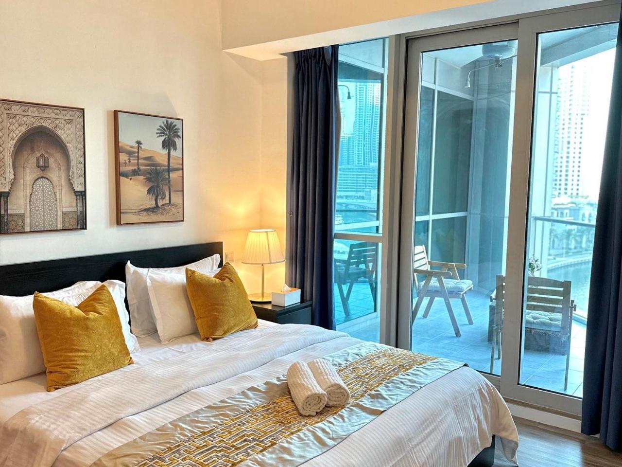 La Buena Vida Homes - Exquisite Spacious Luxe 1br , Full Marina View, Kitchen, 5 Min To Beach, Jbr And Marina Dubaï